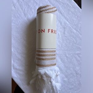 Left on Friday beach ~ pool towel ! New with tags 🏷️